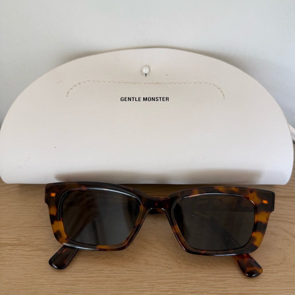 Gentle monster sunglasses